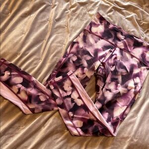 lululemon athletica Women's Floral Crop Leggings in Plum Purple